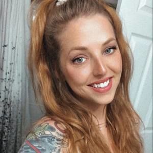 Meet your Posher, Holly